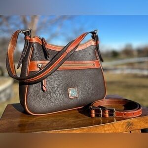 Dooney & Bourke Piper Hobo Shoulder Crossbody Brown Leather EUC